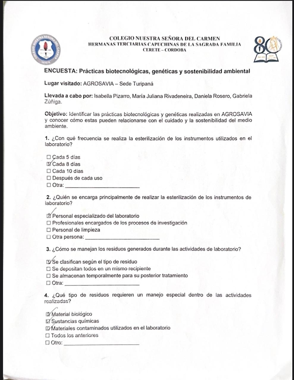 Encuesta página 1 con marcas individuales en opciones de residuos biológicos y químicos